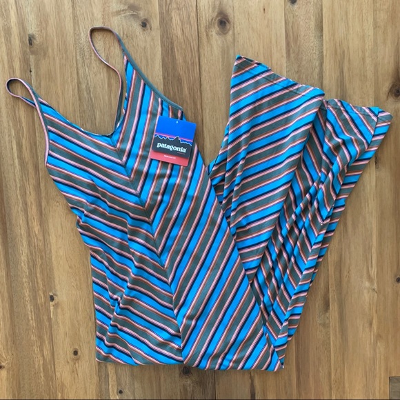 Patagonia Dresses & Skirts - Medium Patagonia Kamala cross-back maxi dress